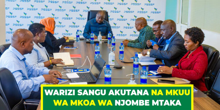 WARIZI SANGU AKUTANA NA MKUU WA MKOA WA NJOMBE MTAKA